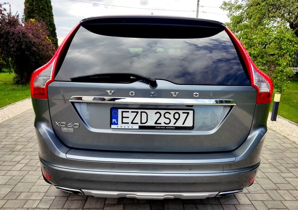 Volvo XC 60 cena 110700 przebieg: 92855, rok produkcji 2016 z Wasilków małe 781